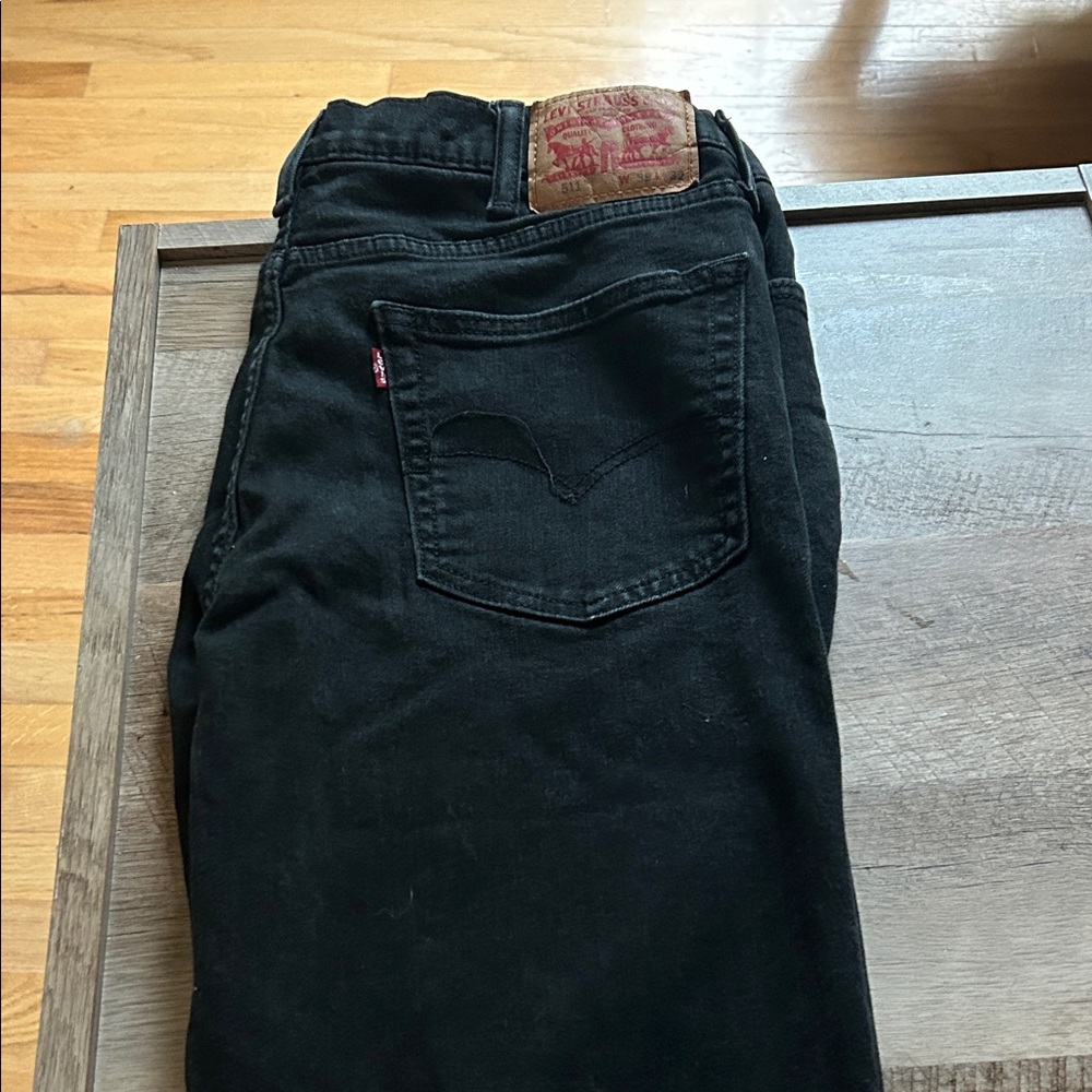 Levi's Men's Jet Black Straight Jeans